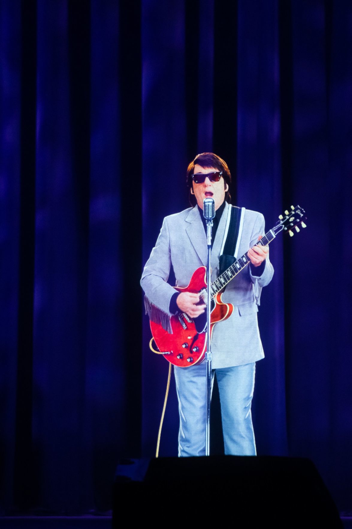 Roy Orbison and Buddy Holly holograms at Stifel Theatre